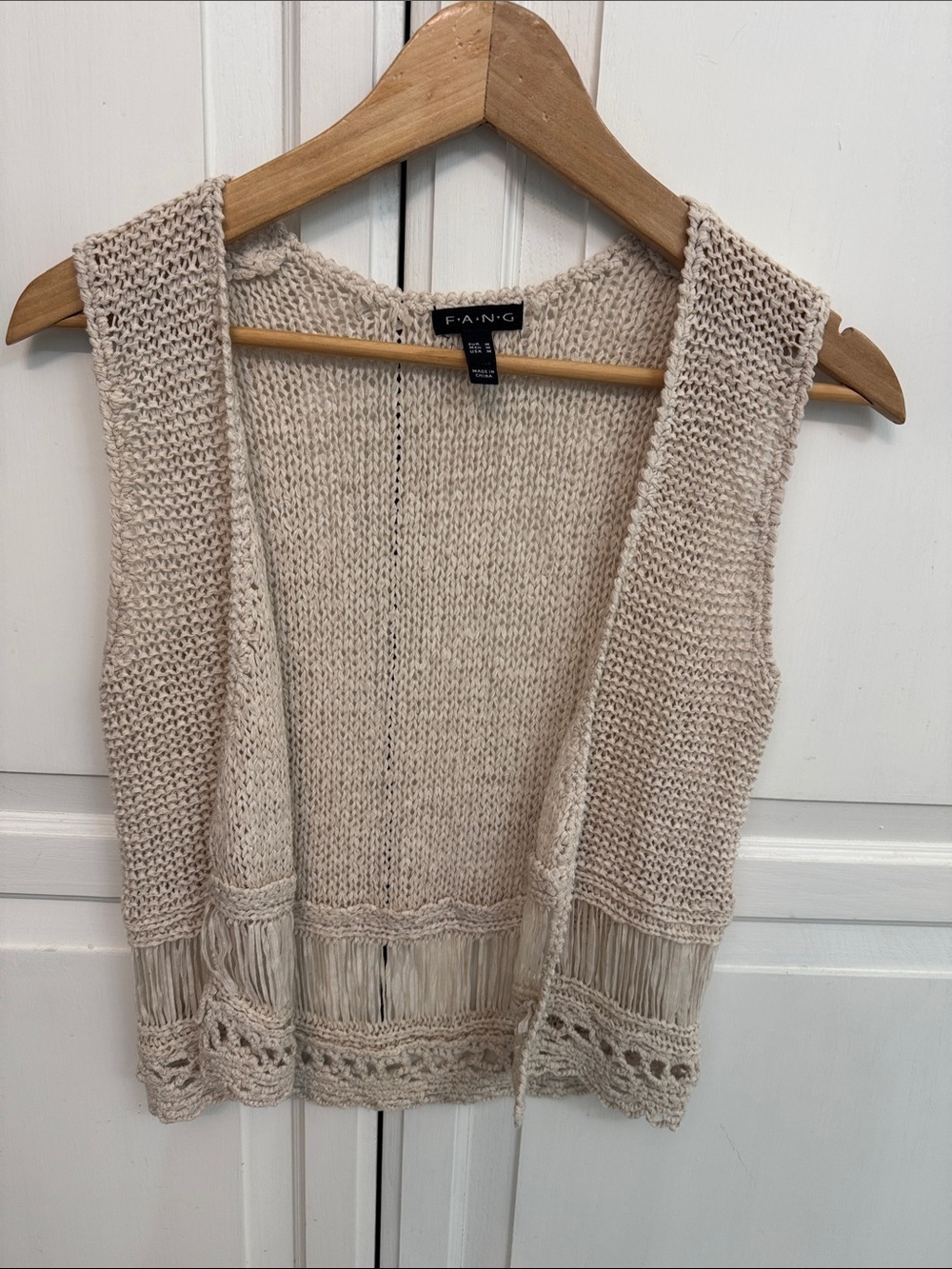 FANG Cream Crochet Boho Knit Vest. Festival cottagecore size M
